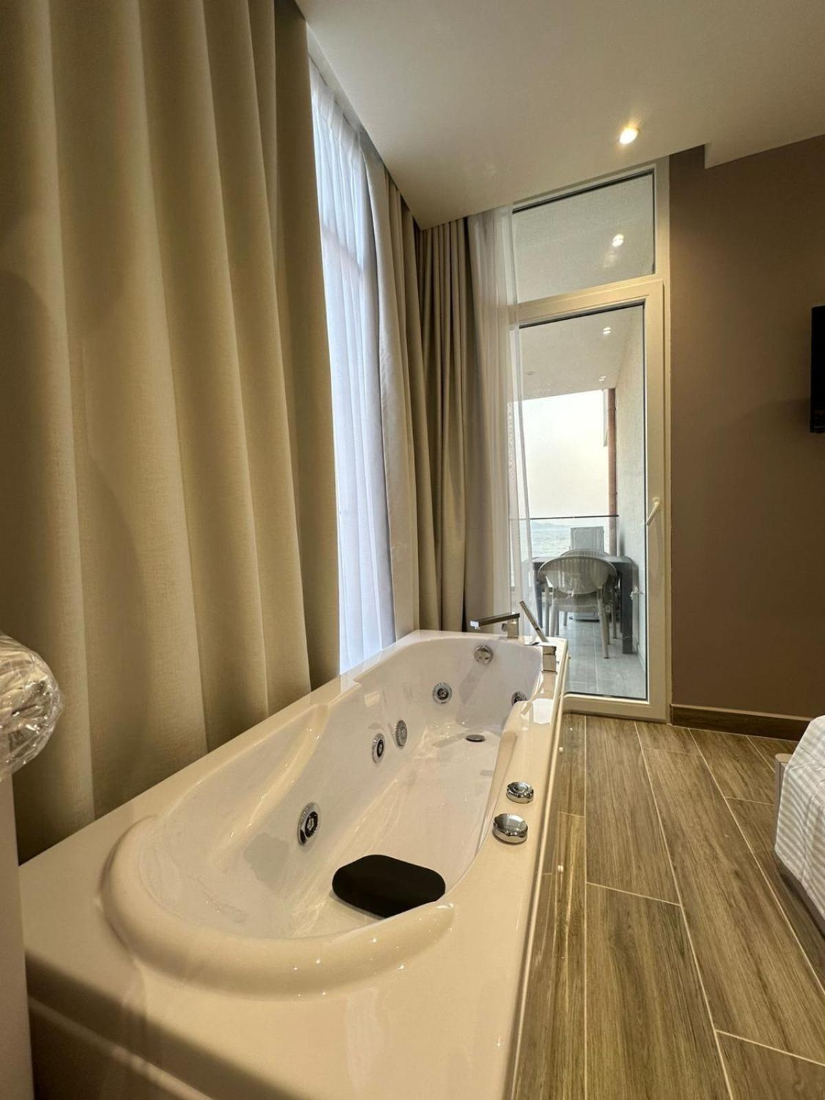 Oni Rooms Saranda المظهر الخارجي الصورة
